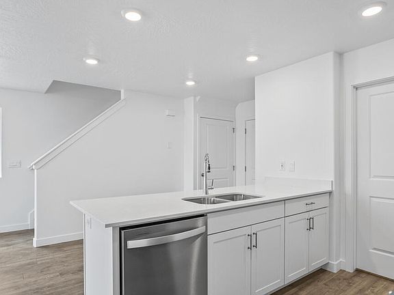 5th image of 1741 S Devils Garden Ln Unit 2203