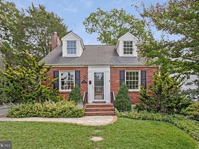 1115 N Harrison St, Arlington, VA, 22205