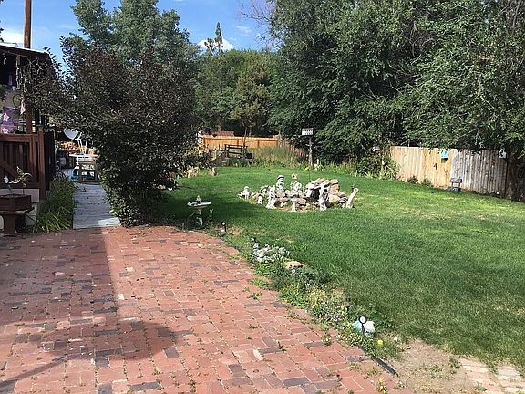 4th image of 8694 6th St