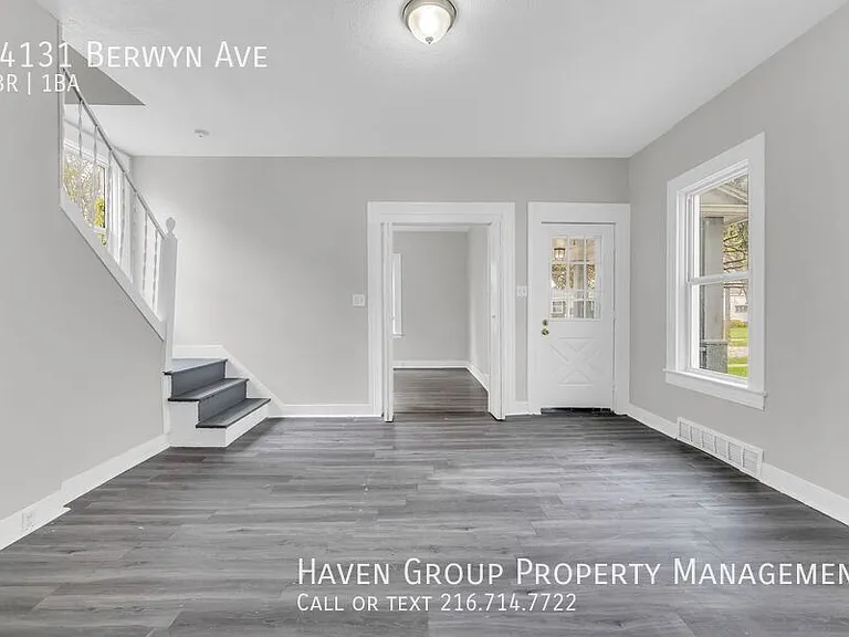 14131 Berwyn Ave — Photo 5