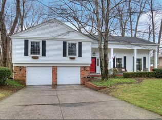 18889 Timber Ln, Fairview Park, OH 44126