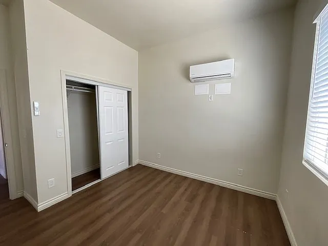 3919 Fernwood Ave — Photo 15