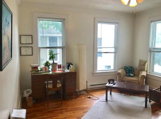 607 W University Ave APT 4, Champaign, IL 61820