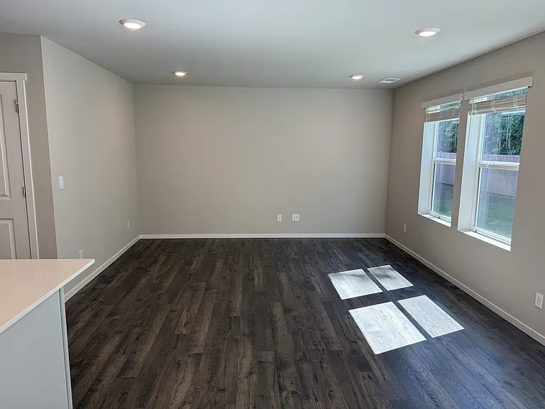 2131 Boxcar Ct NE #150 — Photo 6