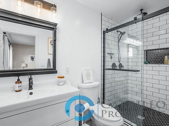 2nd image of 4081 Peterlynn Way