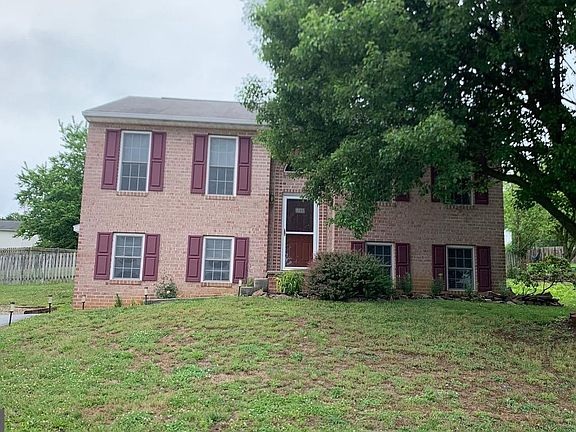 3rd image of 108 Gabriel Ct