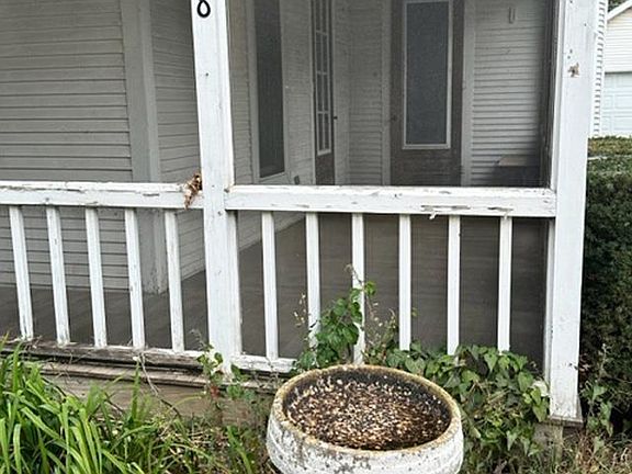 2nd image of 108 S Ward St