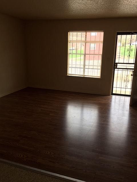 Unit with Hardwood floors