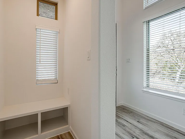 9344 Buckeye Bnd — Photo 16