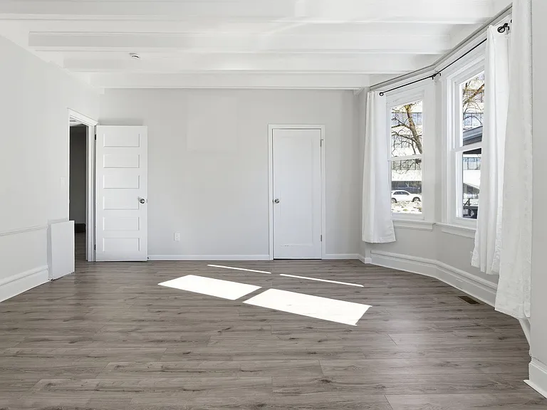15 E Highland Ave #1 — Photo 10