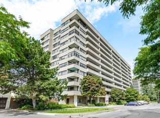 1320 Mississauga Valley Blvd #507, Mississauga, ON L5A3S9
