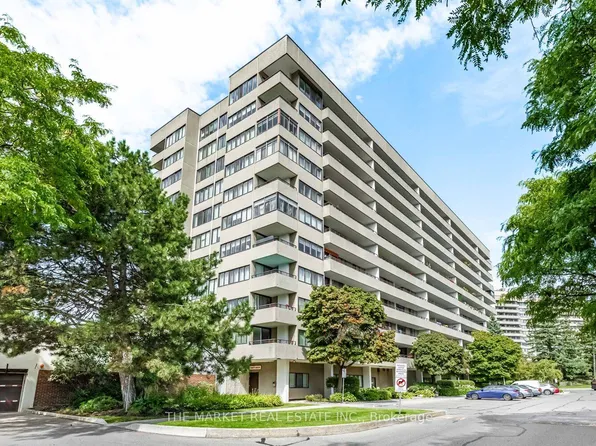 1320 Mississauga Valley Blvd #507, Mississauga, ON L5A 3S9