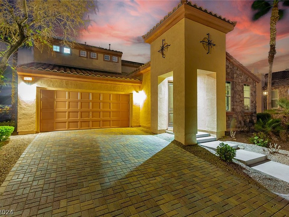 1st image of 1202 Calcione Dr