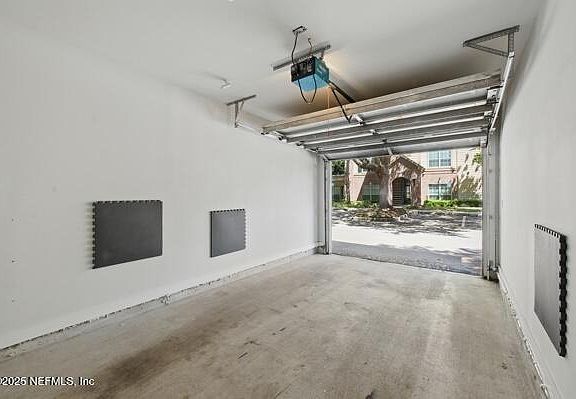 4th image of 7800 POINT MEADOWS Drive #1023