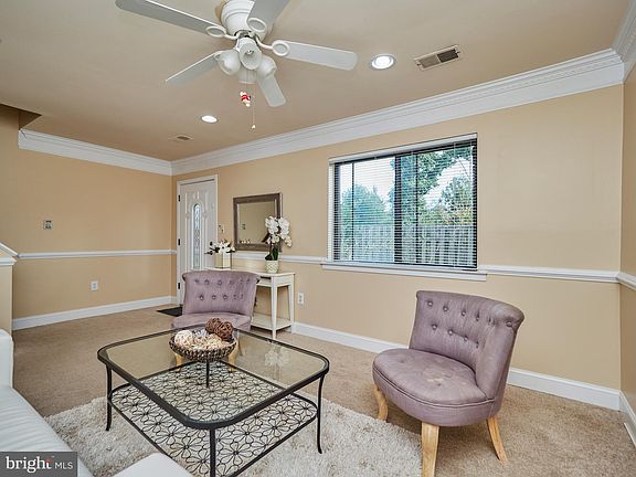 5th image of 9317 Woodlea Ct