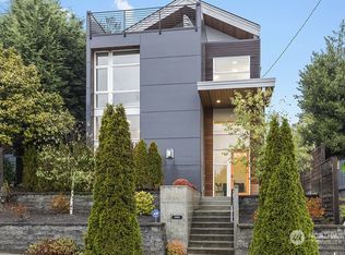 1406 S Bennett St, Seattle, WA 98108