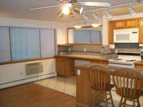 3rd image of 640 S Lashley Ln APT 104