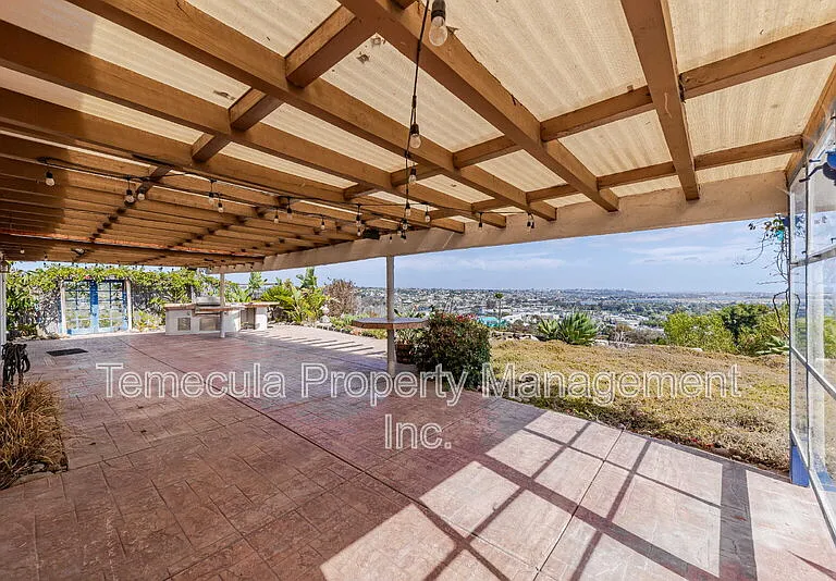 2655 Loring St — Photo 19