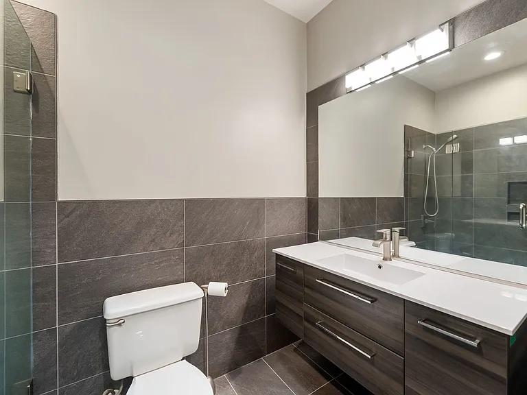 5 Wellesley Pl — Photo 10