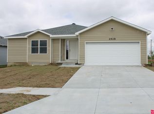 2928 W Washington St, Lincoln, NE 68522