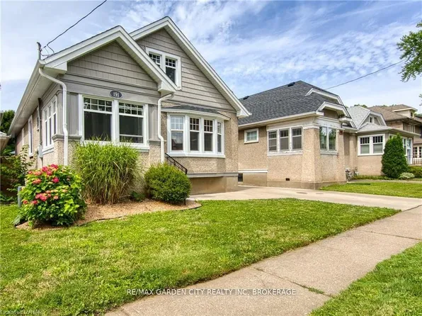 191 Russell Ave, Saint Catharines, ON L2R 1W9