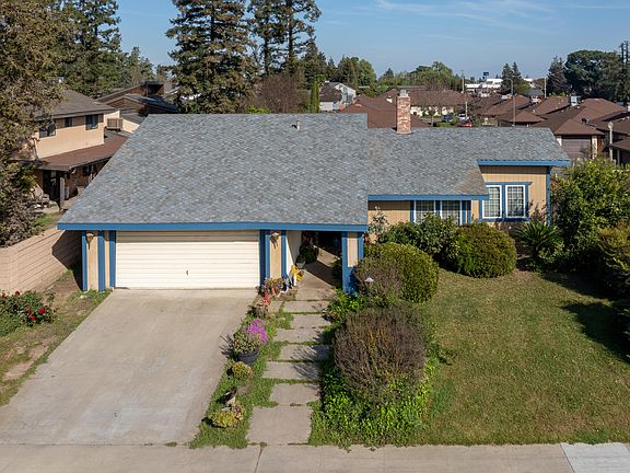 2nd image of 1352 N M Street