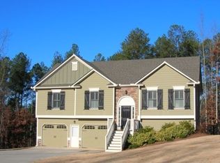145 Lock Ct, Ball Ground, GA 30107