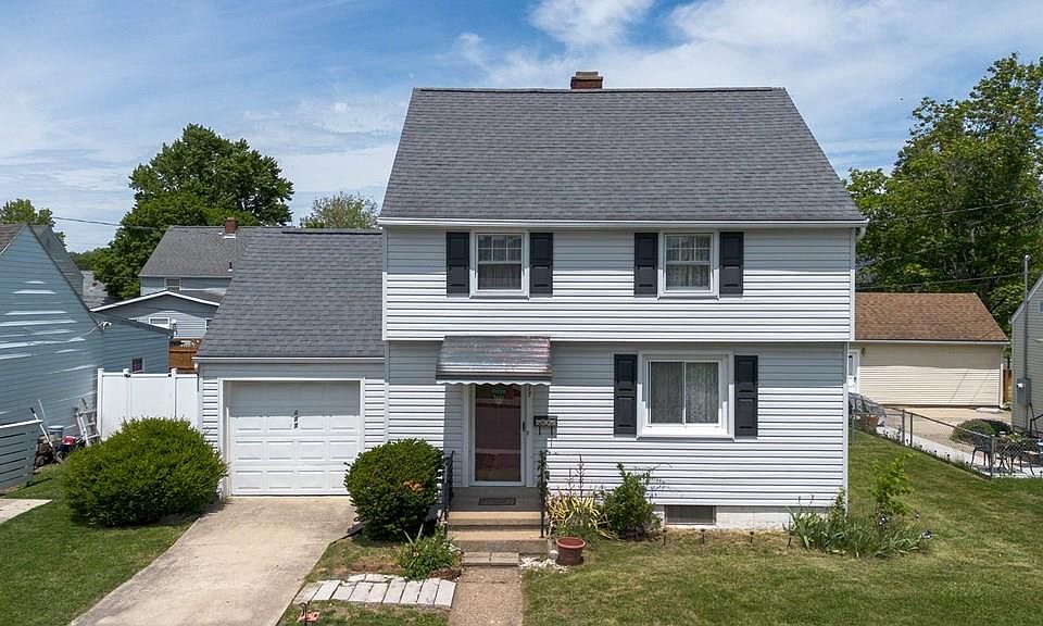 1st image of 477 Caroline Dr