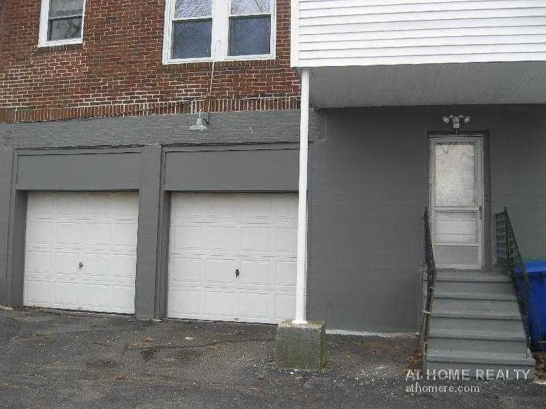 Algonquin Rd — Photo 10