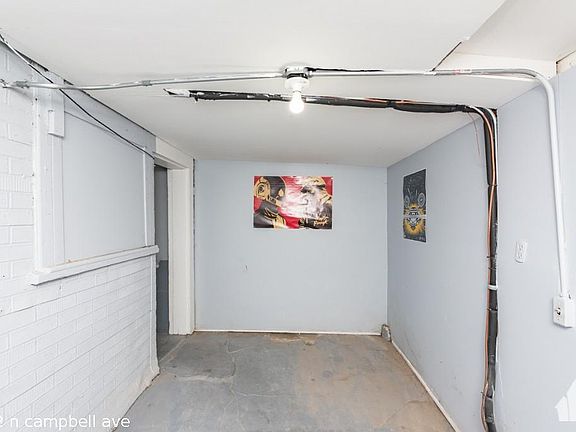 3rd image of 1622 N Campbell Ave #1816