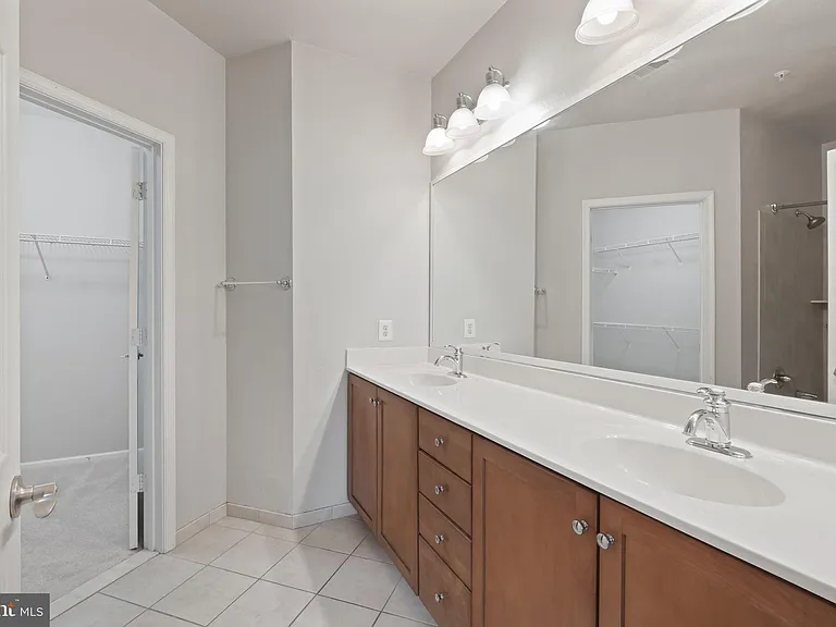 11800 Old Georgetown Rd #1305 — Photo 15