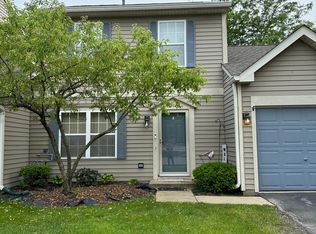 1216 N Village Dr, Round Lake Beach, IL 60073