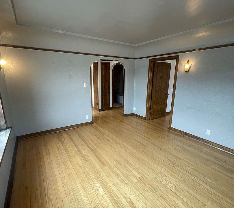 1st image of 7500-7504 W Greenfield Ave S #75-1375