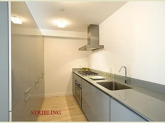 Sold by Stribling | media 5