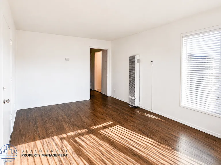 4217 Carlin Ave. — Photo 5