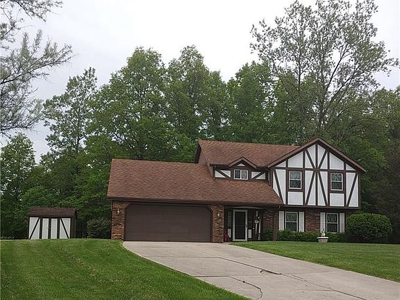 2nd image of 180 Lakeview Dr