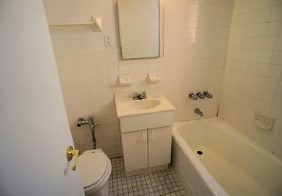 Rented by JM Preston Properties LLC | media 32