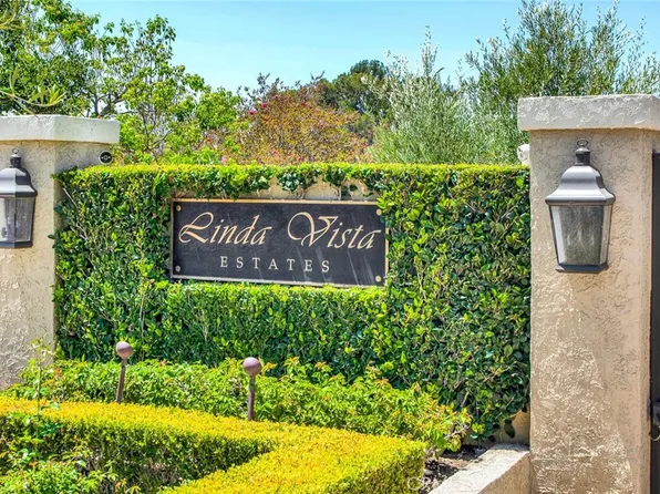 10442 Strand Ter, Santa Ana, CA 92705