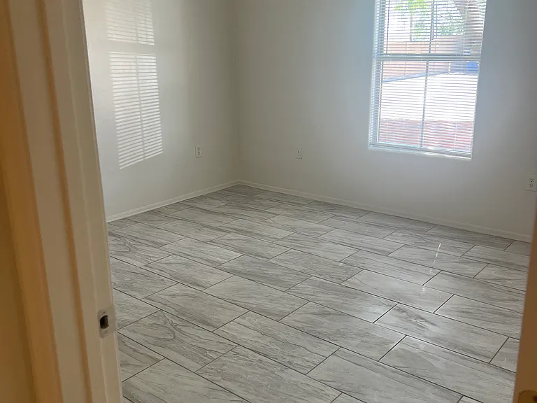 2008 W Dozemary Ct — Photo 22