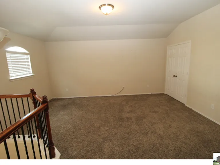 1202 Stonewall Rdg — Photo 30