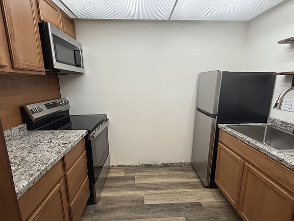 5th image of 211 N 34th St APT 19