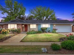 6135 N College Ave, Fresno, CA 93704