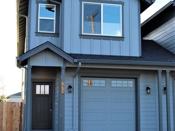 273 N 1st St, Carlton, OR 97111