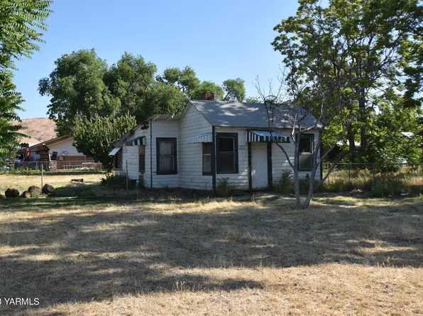 801 N 24th Ave, Yakima, WA 98902
