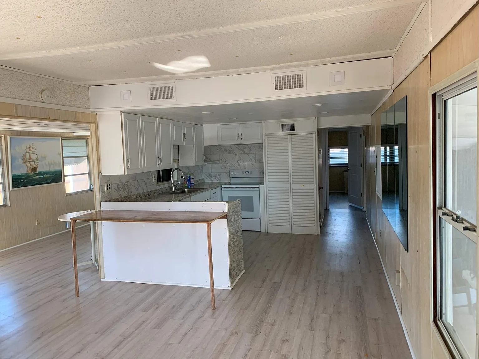 2 bed, 1108 sqft, $1,380 — Photo 2