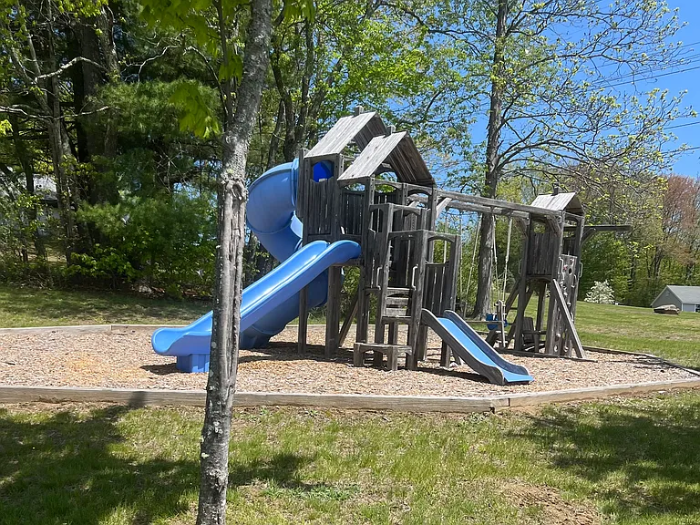 88 Woodland Hls — Photo 10