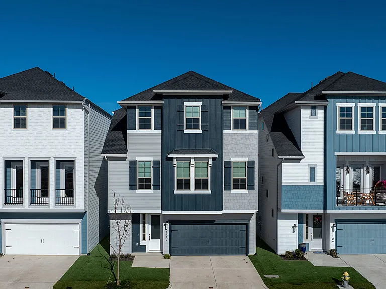 1113 Marc Pl — Photo 1