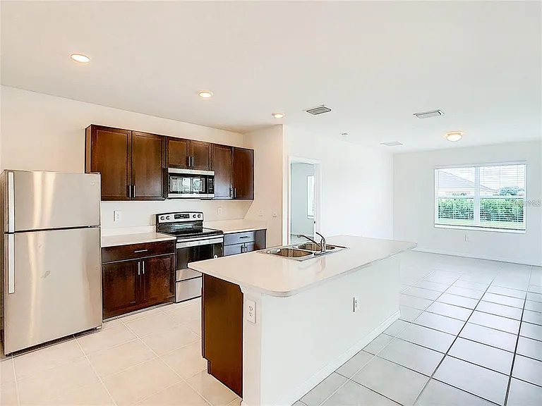 4203 Manatee Ln — Photo 17