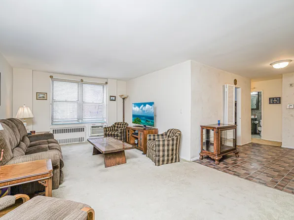 50 Fort Place image 5 of 40