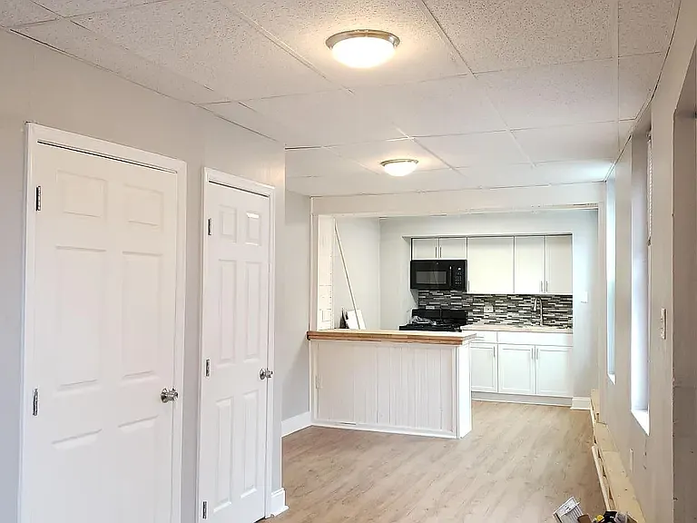 2012 E Tioga St #1 — Photo 8